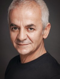 Зафер Алгёз