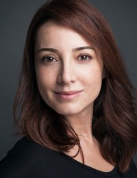 Долунай Сойсерт