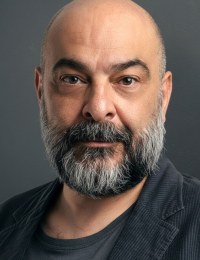 Мурат Далтабан