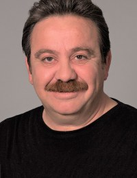 Серхат Озджан