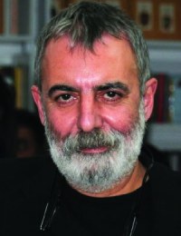 Орхан Алкая