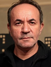 Энгин Юксель