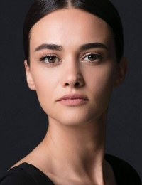 Ханде Сорал