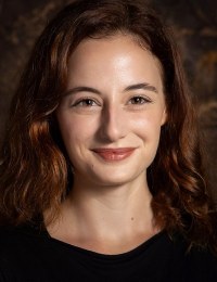 Назлы Булум