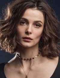 Бюшра Девели