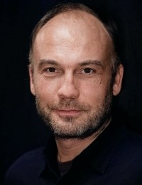 Махир Гюнширай