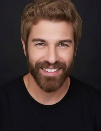 Фуркан Палалы