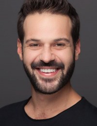 Мурат Тавлы