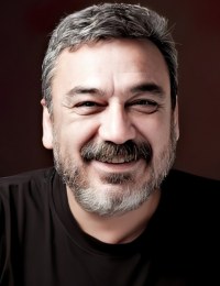 Фарук Акгёрен