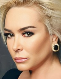 Озлем Саваш