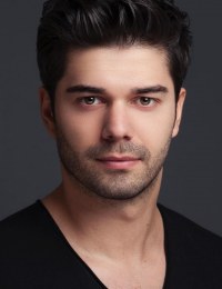 Батухан Экши