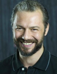 Ахмет Каянак