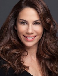 Зейнеп Бешерлер