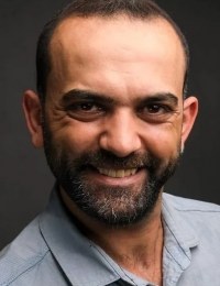 Эргюн Метин