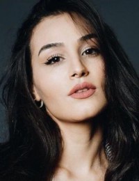 Асена Гиришкен