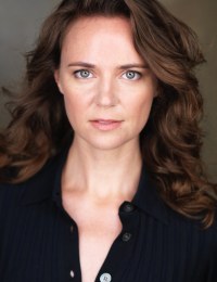 Клэр Луиза Фрост