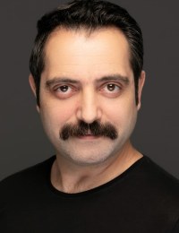 Гюрхан Алтундашар