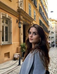 Селен Озбайрак