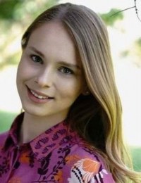 Зейнеп Наз Эйюбоглу