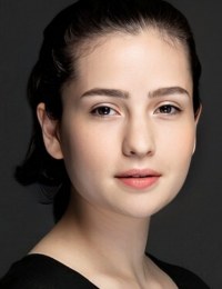 Мелис Минкари